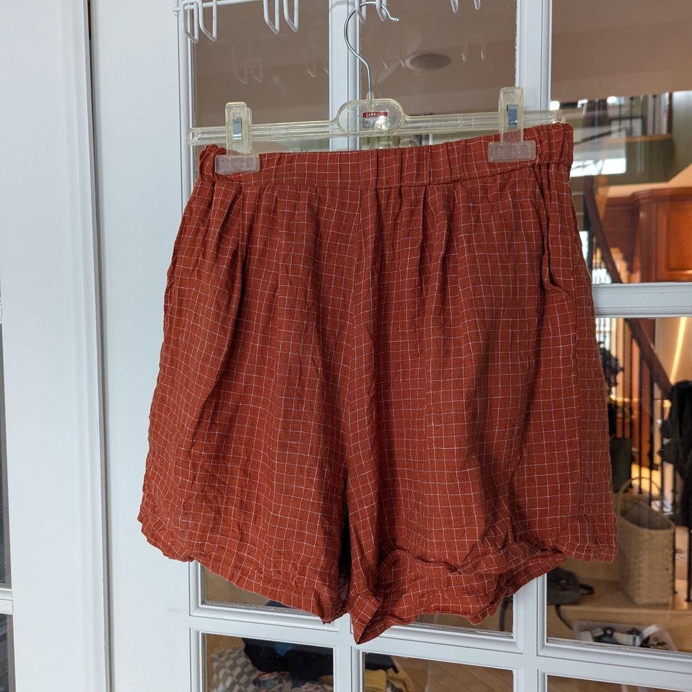 Women's Rust Grid Pattern Shorts